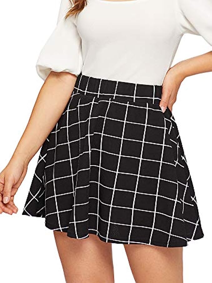 SheIn Women&#039;s Women&#039;s Basic Plaid Flared Mini Skater Skirt